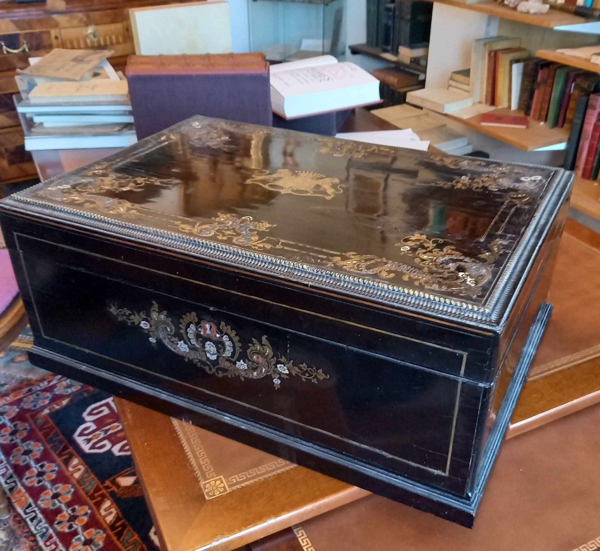 Petit Cabinet-ecritoire  Maison Vervelle, Armes d'Alliance Comte Terray & Puget De Barbentane-photo-1