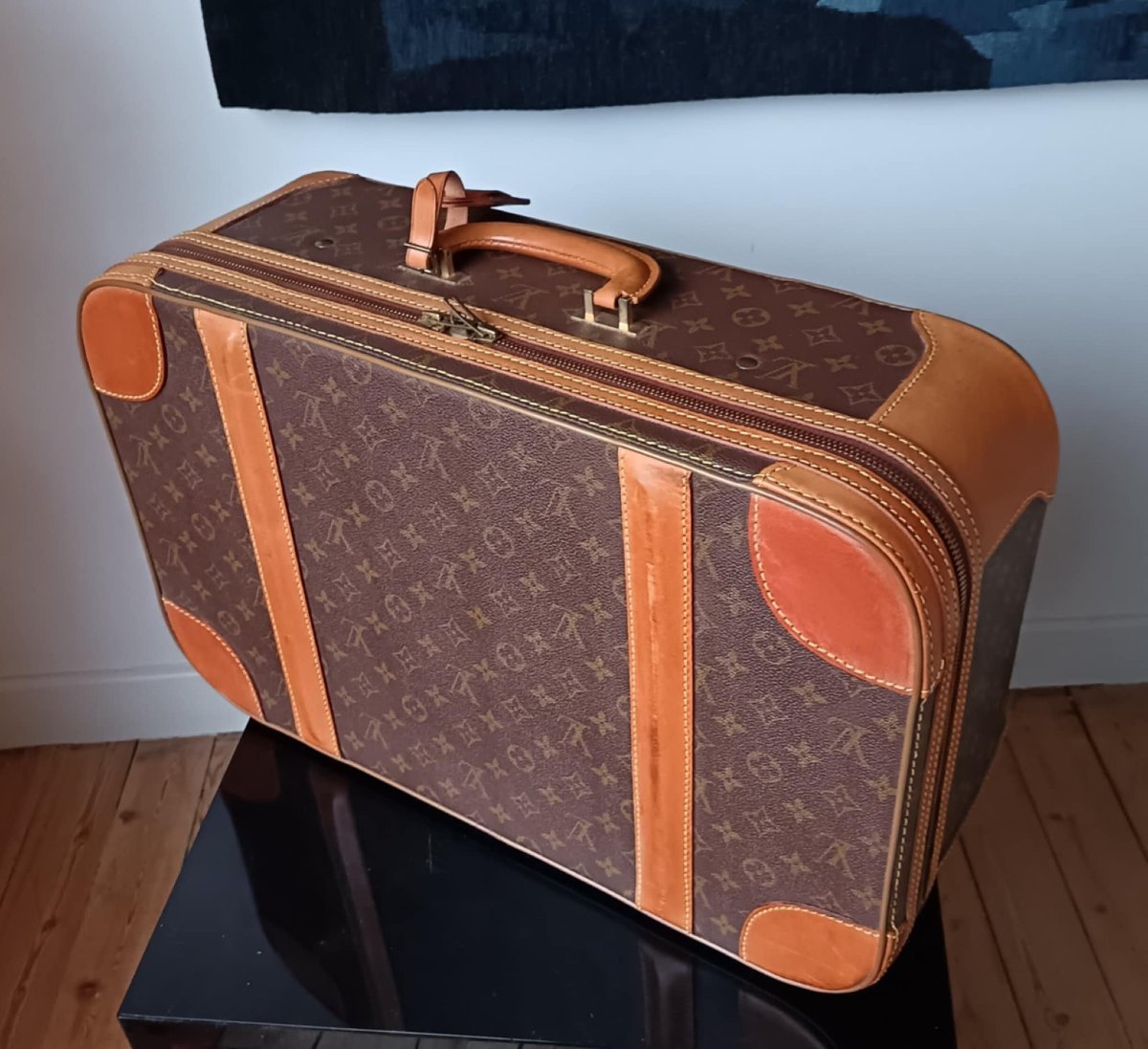 Valise Semi-rigide Vuitton, modèle Airbus 55cm-photo-1