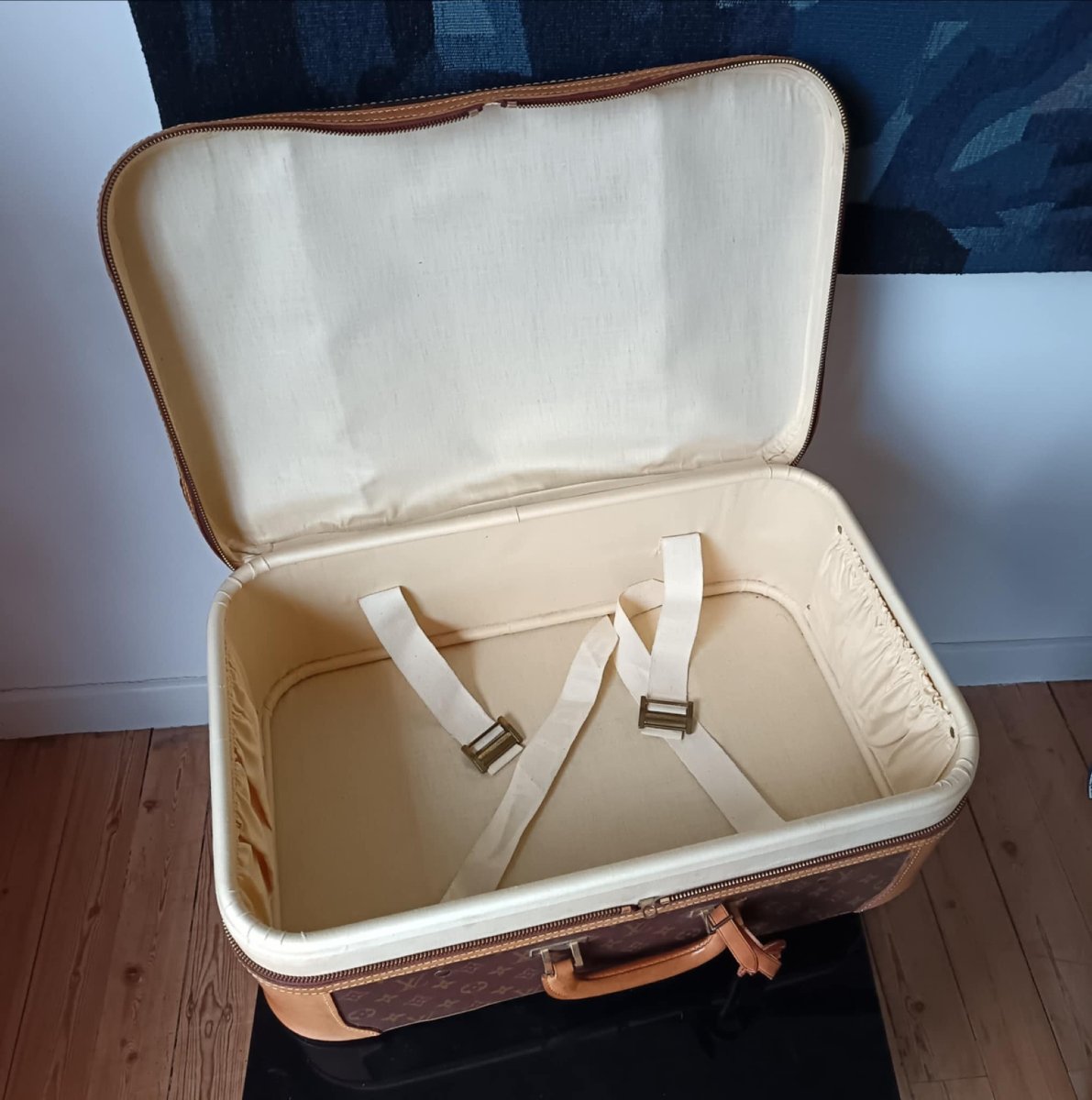 Valise Semi-rigide Vuitton, modèle Airbus 55cm-photo-3