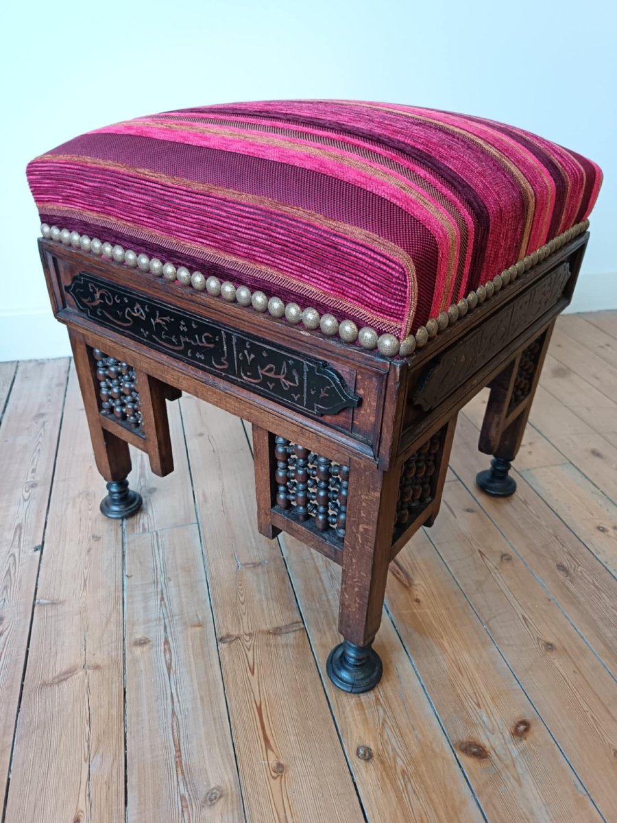 Oriental Stool With Thick Padding In A Striped Fabric Pattern In Shades Of Red-photo-4