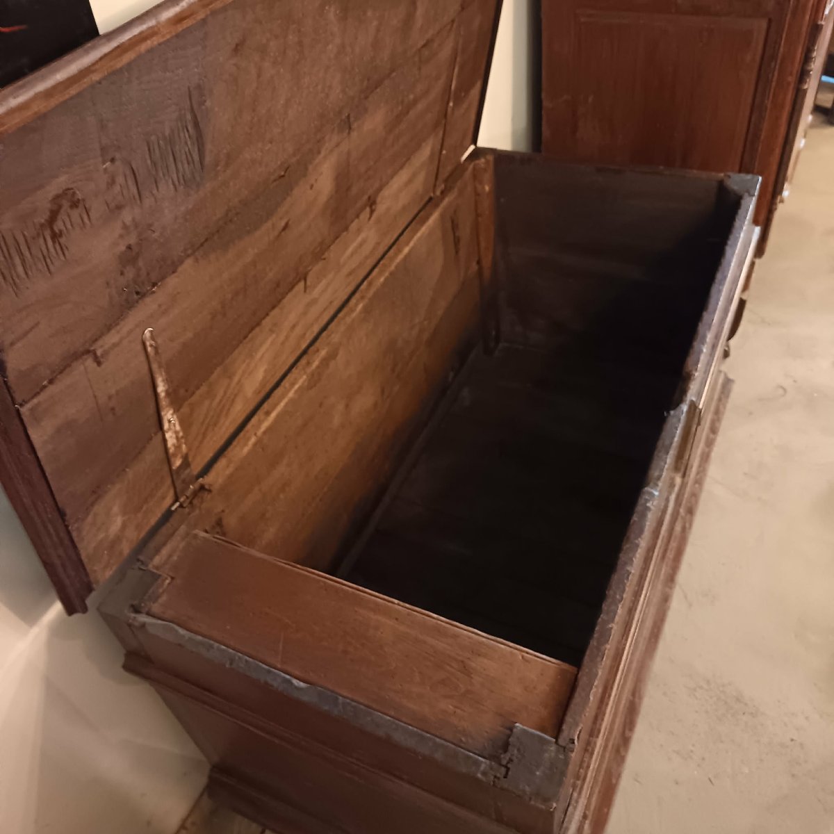 Rustic Country Chest In Oak, 19th Century-photo-3