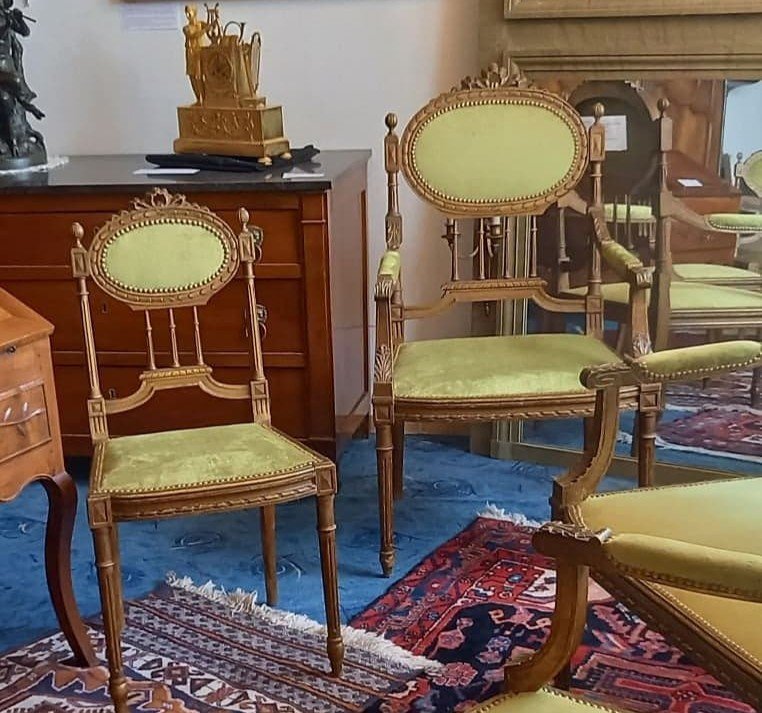 Salon Hêtre Patiné, époque 1900. Garniture Tissu état Neuf.-photo-2