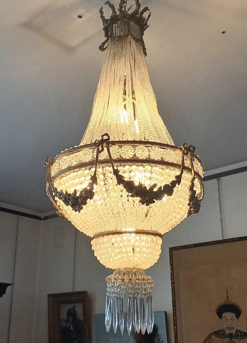 Chandelier Called -photo-1