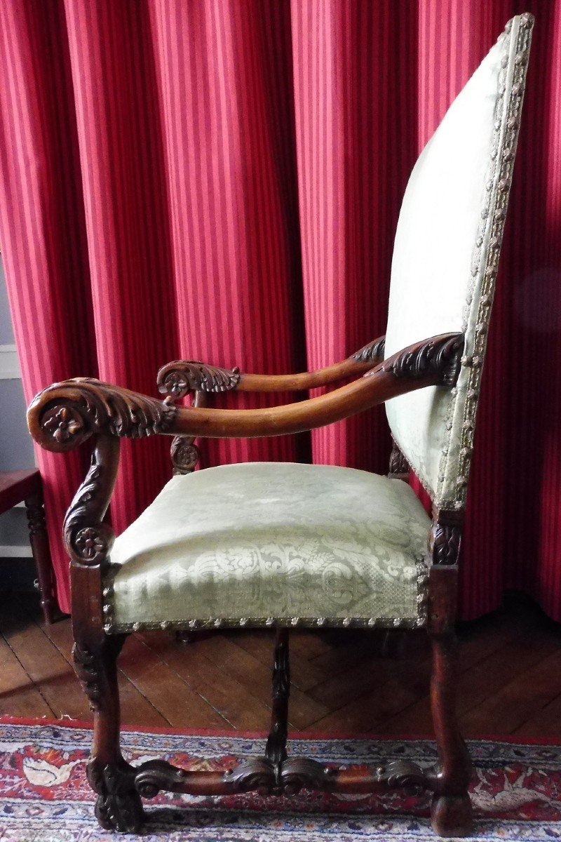 High Back Armchair In Carved Walnut Louis XIV Period  -photo-4