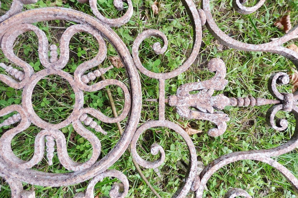 paire de grilles garde-corps  en fer forgé Louis XIV-photo-4