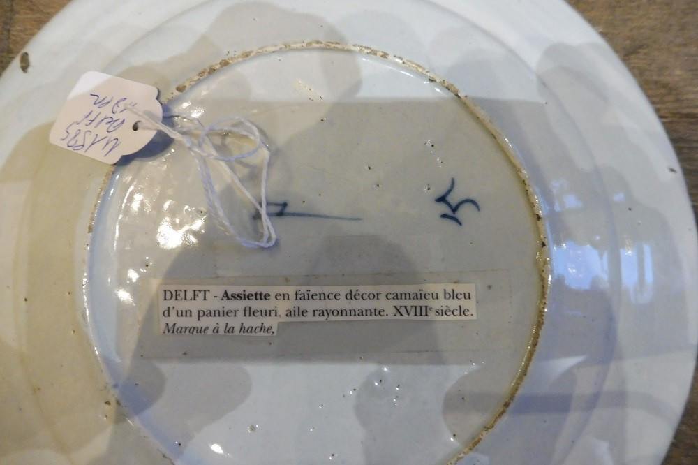 assiette en faïence de delft  à décor  en camaïeu  de bleu  18 eme-photo-2