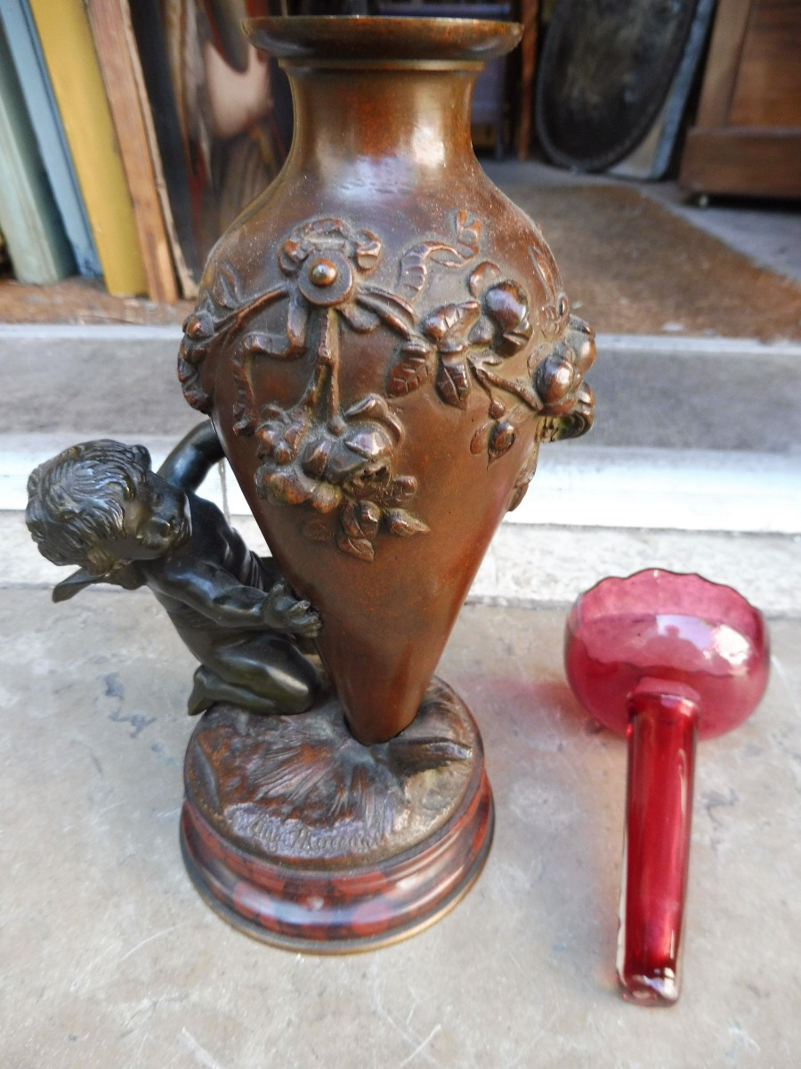 Vase sculpture en bronze  signé  Auguste Moreau -photo-4