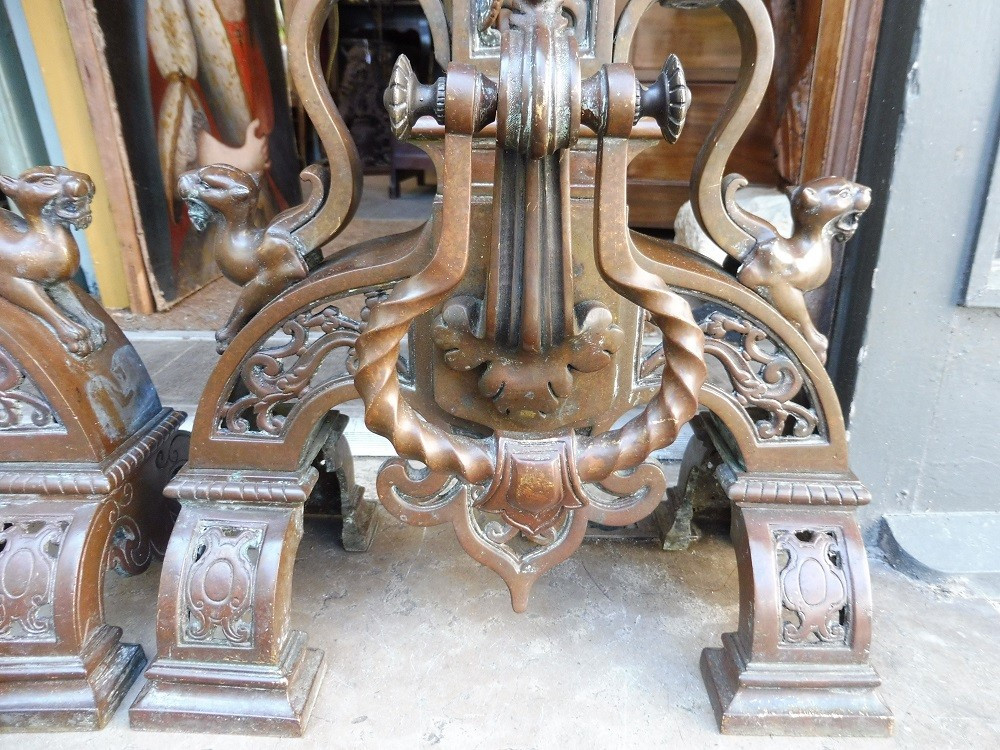 paire  de feux en bronze  à décor néo renaissance    19 eme  siècle  -photo-4