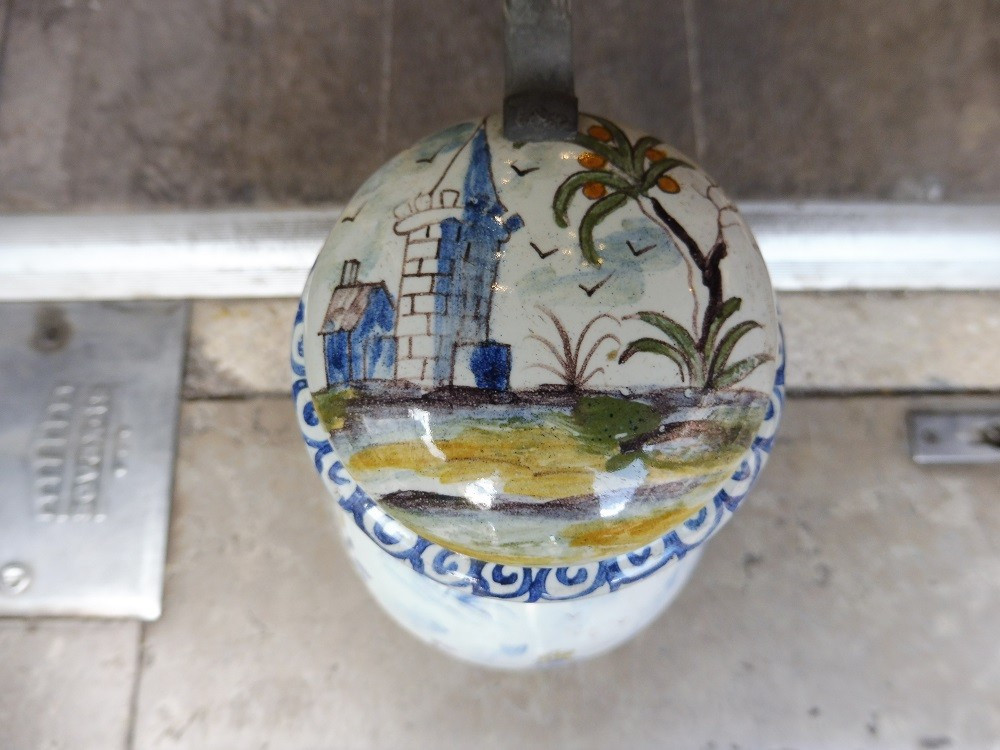 19th Century Nevers Earthenware Pitcher With Polychrome Decoration -photo-4