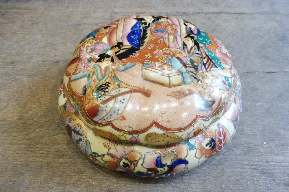 Satsuma Porcelain Candy Box  