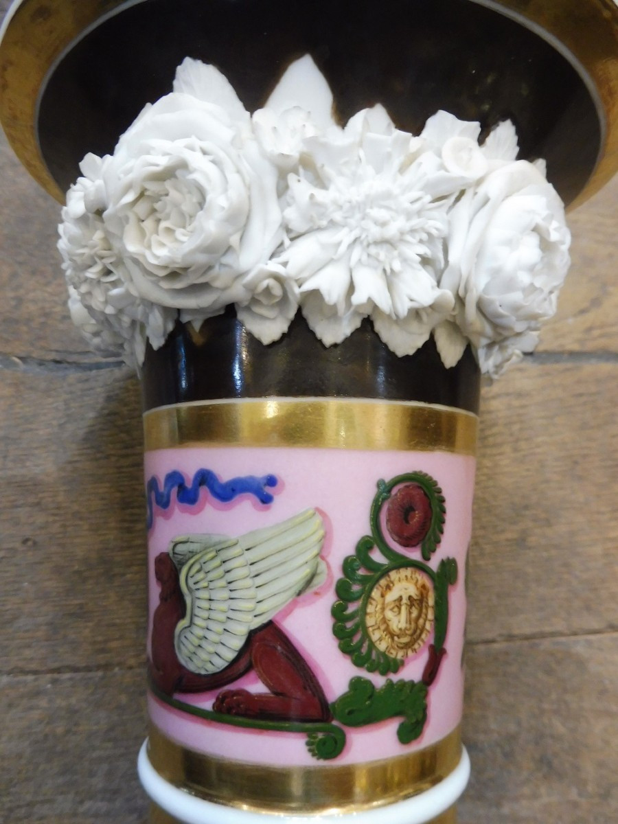 Pair Of Paris Porcelain Cornet Vases, Empire Period -photo-3
