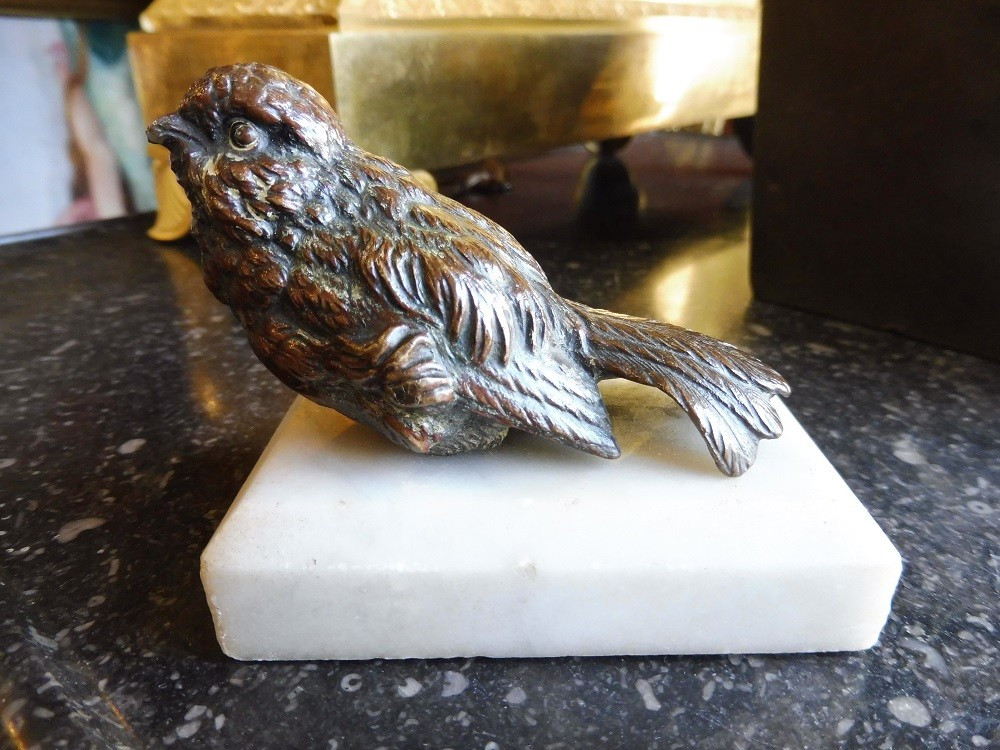 Bronze Sculpture "sparrow On A Marble Base" 19th Century