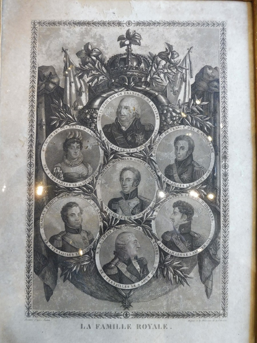 Restoration Engraving "the Royal Family", Framed  -photo-2
