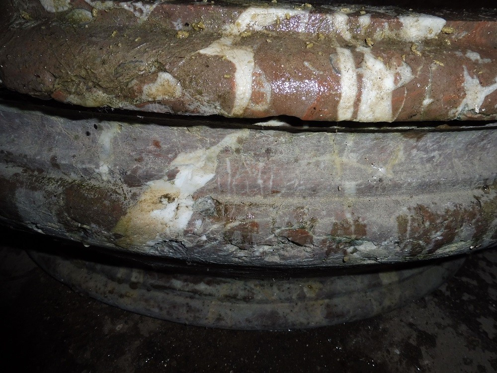 18th Century Molded Marble Basin  -photo-4