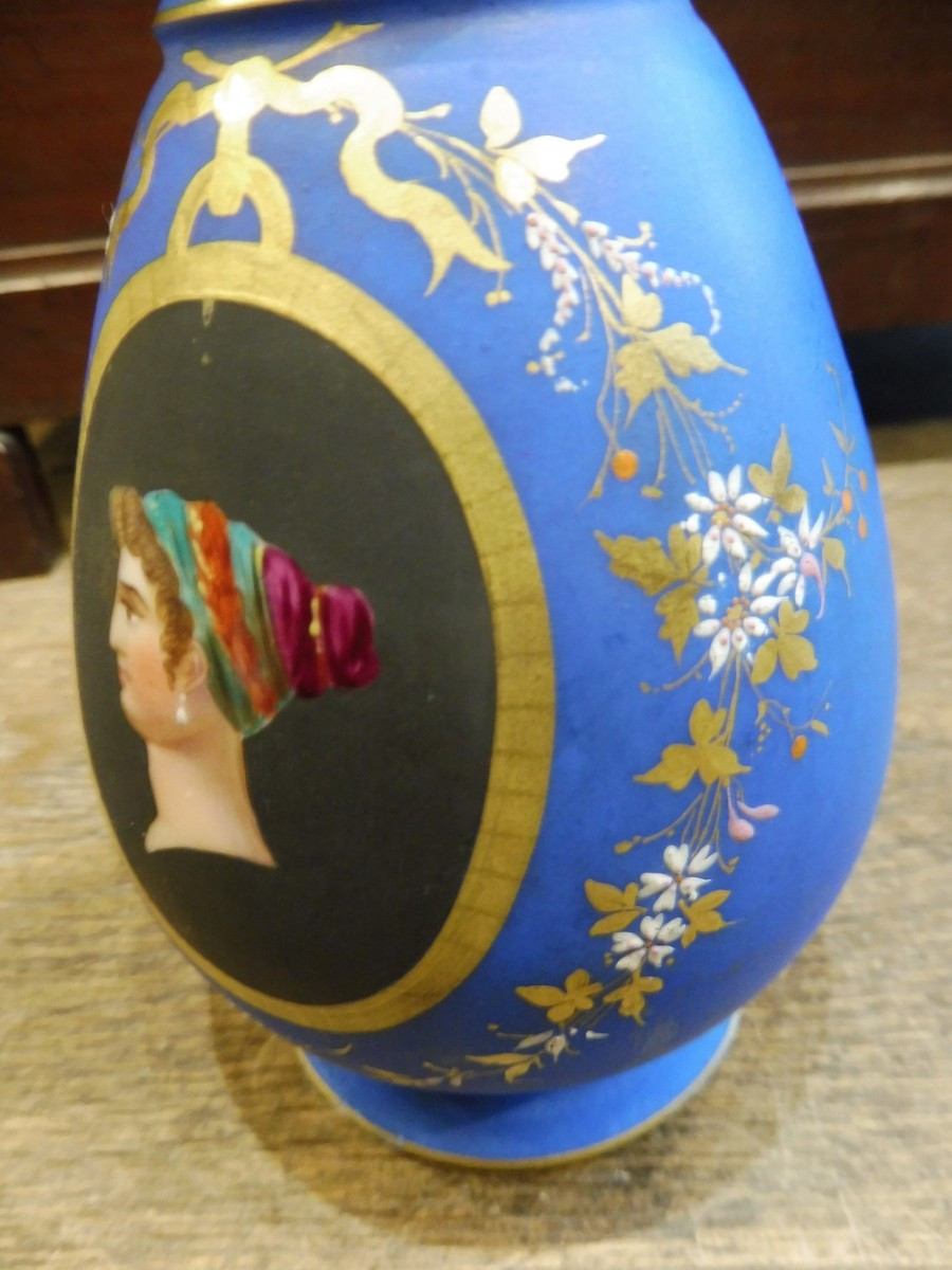 Vase en porcelaine de Paris  second empire -photo-2