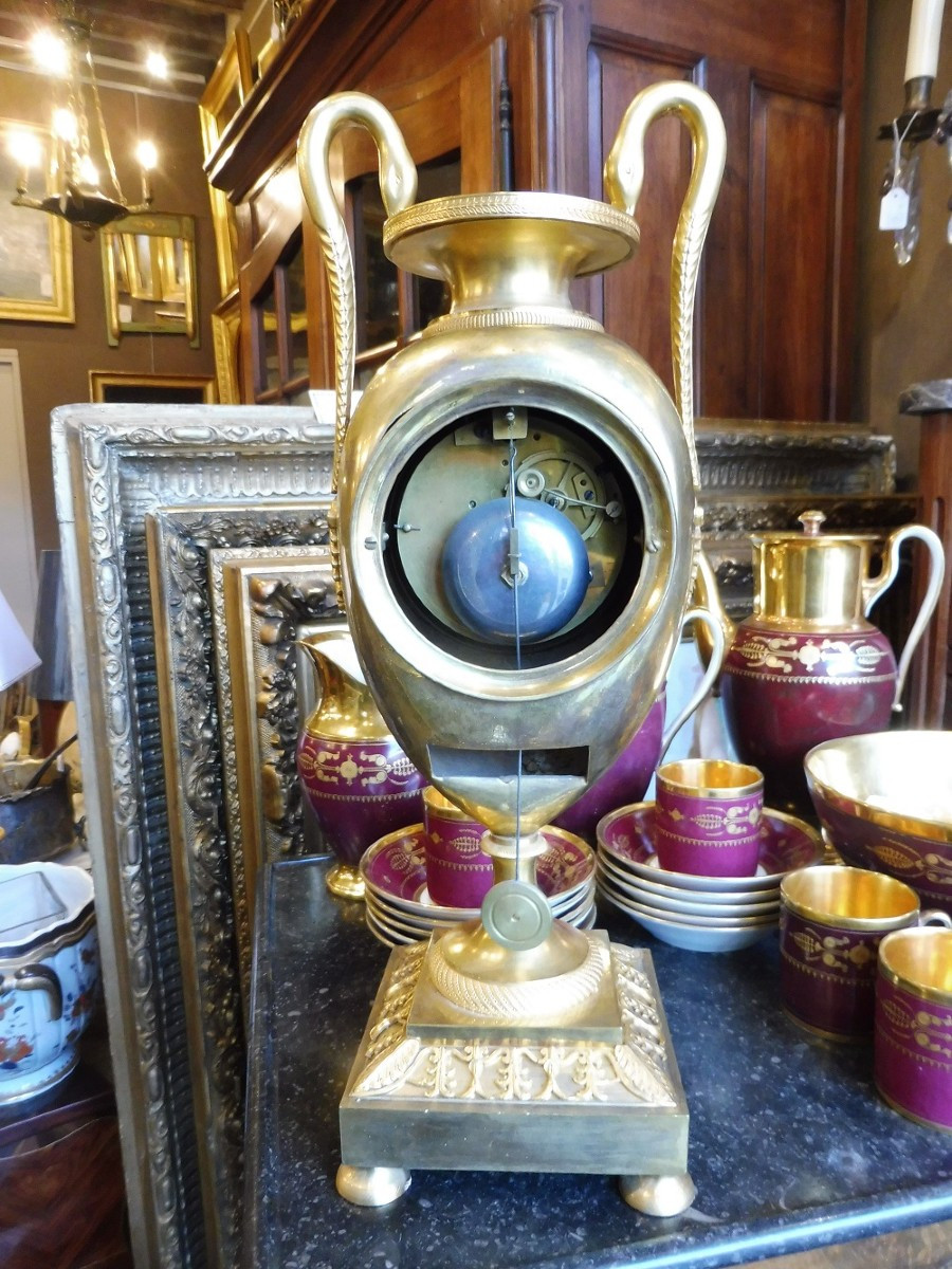 Empire Style Gilt Bronze Urn Clock Signed Lépine.-photo-2