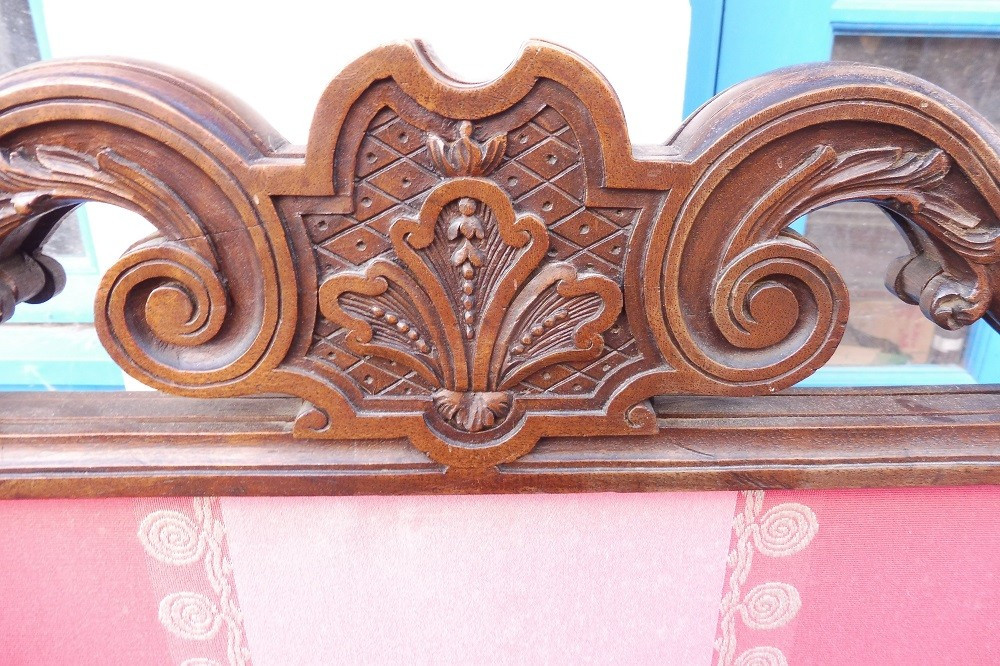 Louis XIV Carved Walnut Fireplace Screen -photo-2