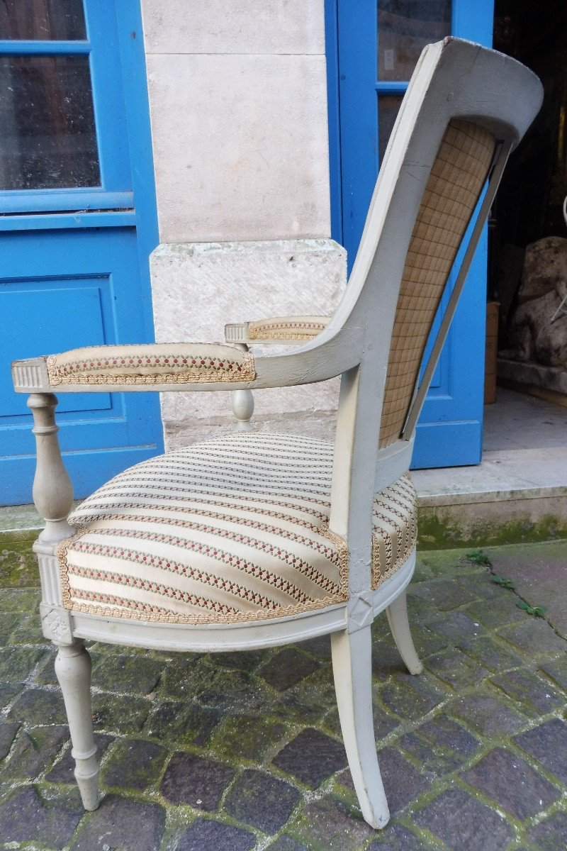 Directoire Period Cabriolet Armchair In Relacquered Wood -photo-2