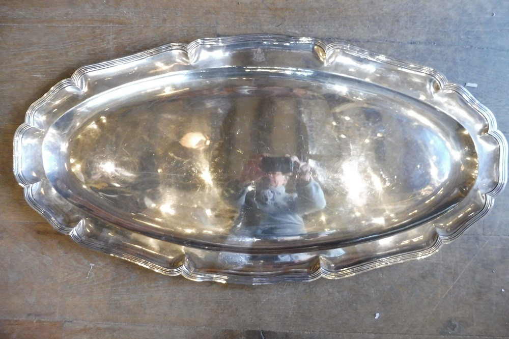 Important Silver-plated Metal Dish With Coat Of Arms, 19th Century