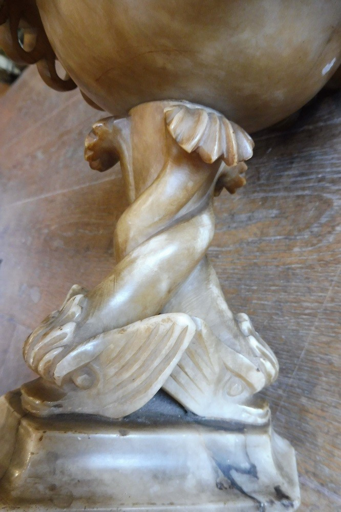 Coupe  en albâtre  sculpté   , Italie   19 eme siècle  -photo-4