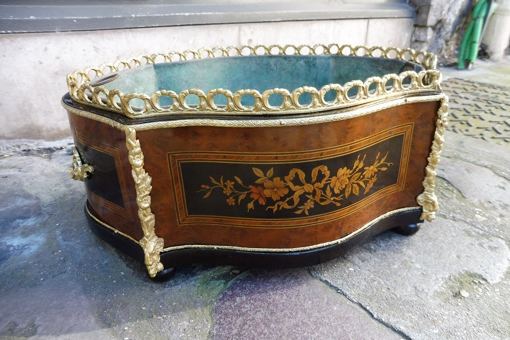 Jardinière en marqueterie  second  empire  