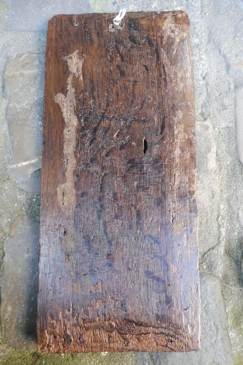 panneau  en chêne  sculpté  d'un pèlerin , renaissance  -photo-2
