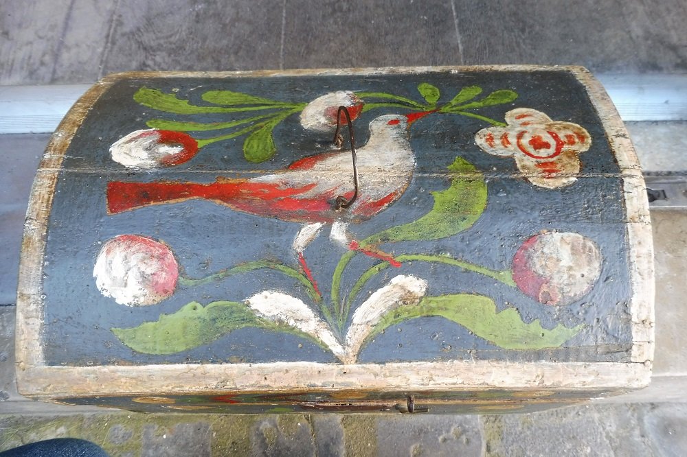 Malle  en bois  polychrome  Normande  19 eme -photo-3