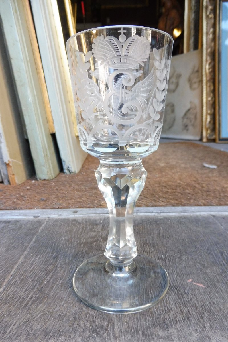 verre  en cristal  gravé  et taillé  au  chiffre  de Catherine II   de Russie  