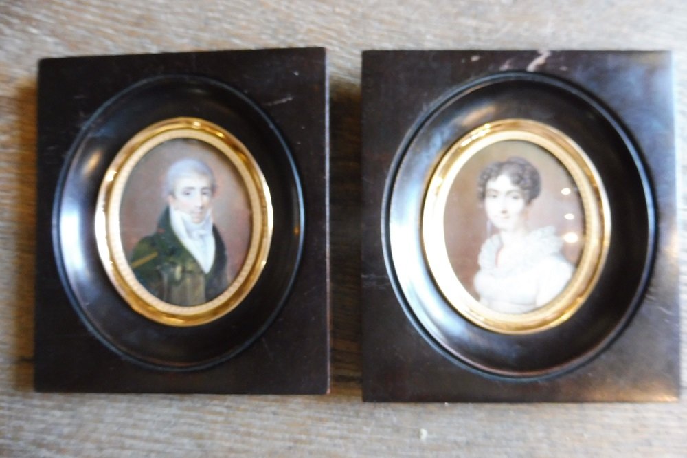 paire de  miniatures sur  ivoire  d'époque  Empire 