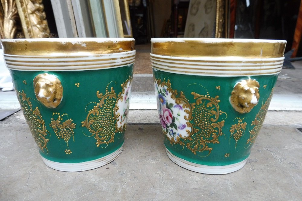 Pair Of Paris Porcelain Pots, 19th Century  -photo-2