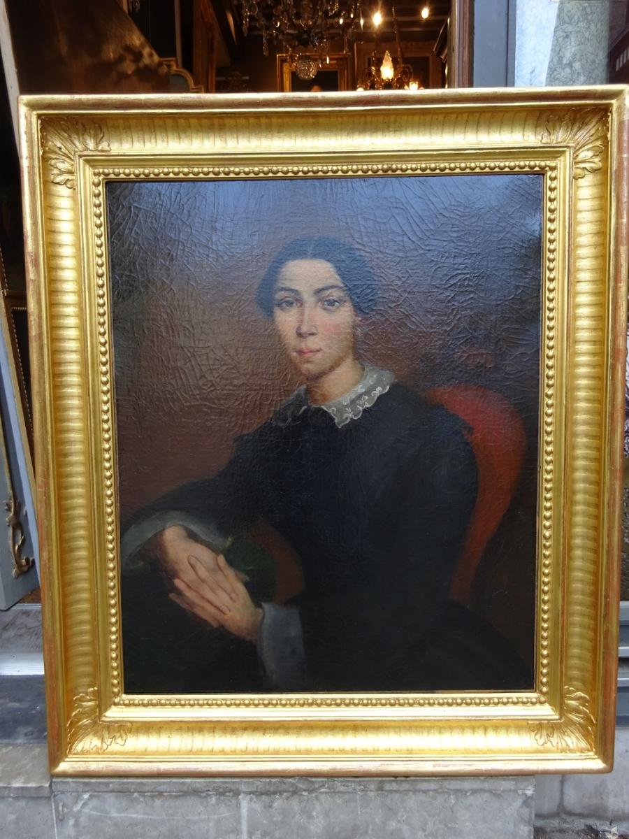 Hst   Portrait De Femme Vers 1840