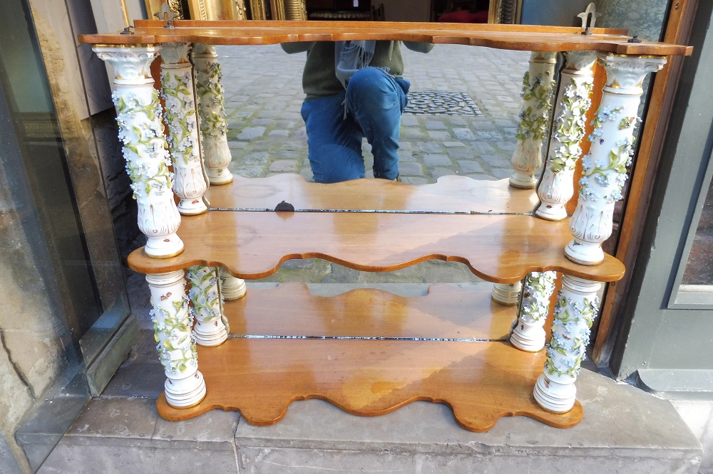 Shelf In Wood And Porcelain From Saxony, 19 Century