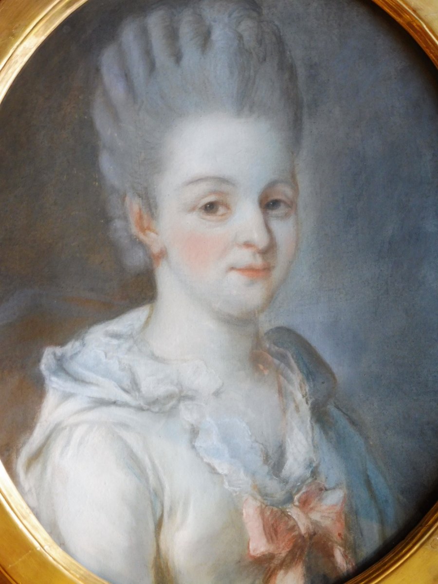 Pastel   Ovale  18 Eme  -photo-2