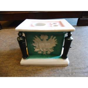 Encrier  en porcelaine  de Paris  empire  en forme  de cénotaphe  