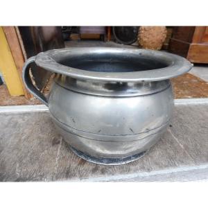 Pot de chambre en étain  19 eme