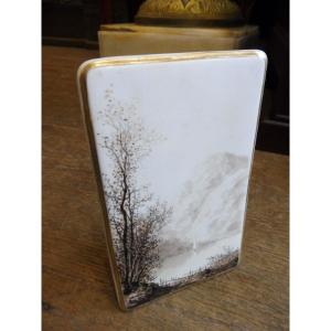 Menu en porcelaine formant soliflore 1900