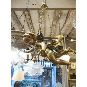 Hanging Lamp And Pair Of Wall Sconces In Gilt Composition Decorated With Angels, Circa 1900
