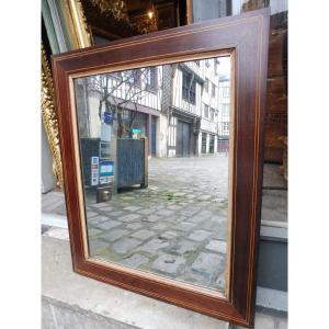 Miroir  rectangulaire  en placage  d'acajou  et filet  de bois  clair  19 eme