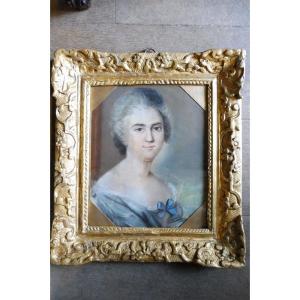 Pastel du 18 eme siècle , " Portrait d'une dame "