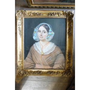 Pastel, "portrait Of A Lady," In Its Frame, Circa 1840