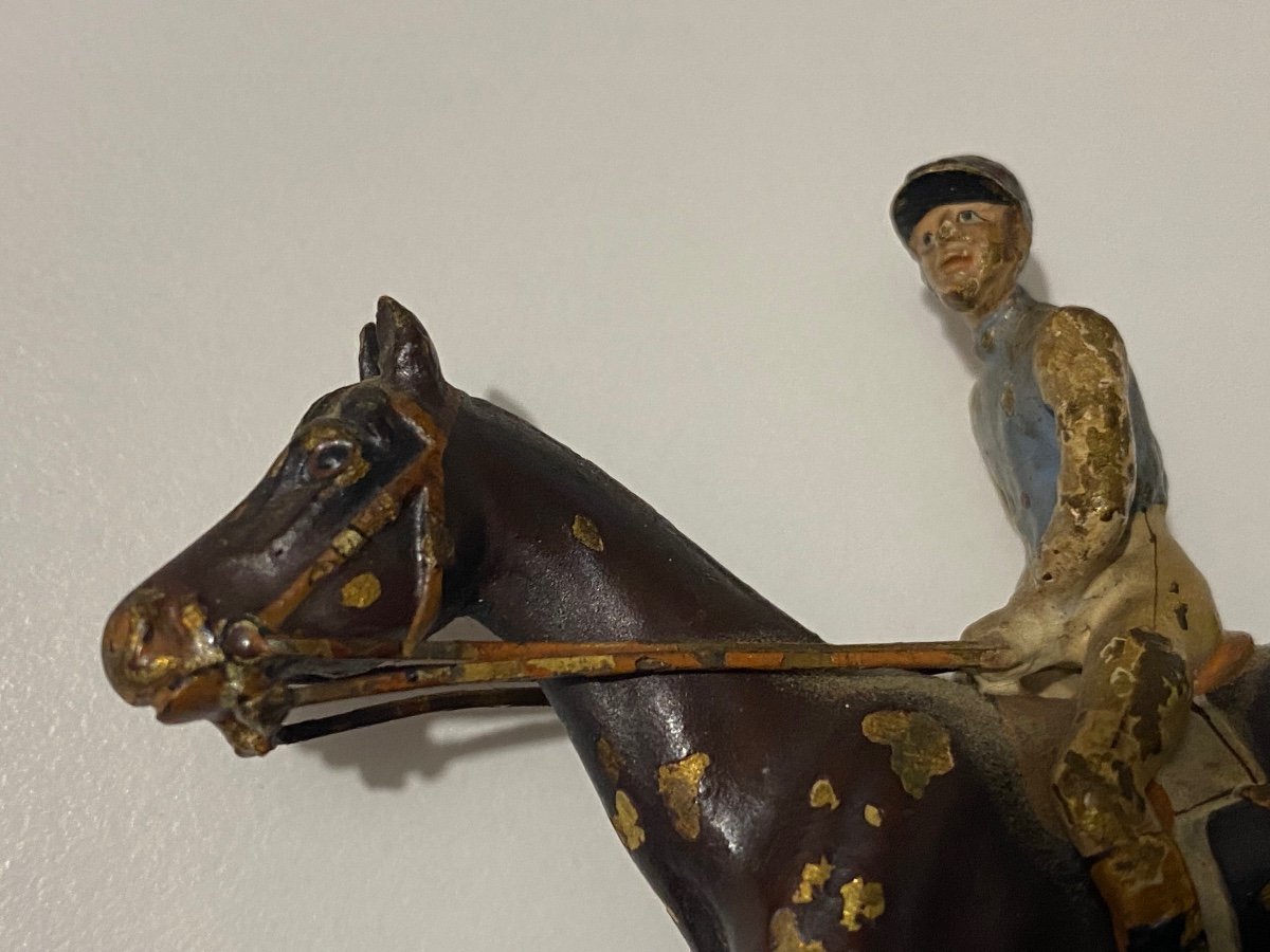 Bronze De Vienne. Un Jockey Sur Son Cheval -photo-3