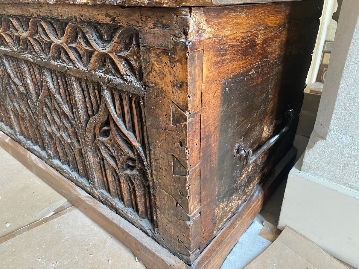 Flamboyant Gothic Period Chest-photo-1