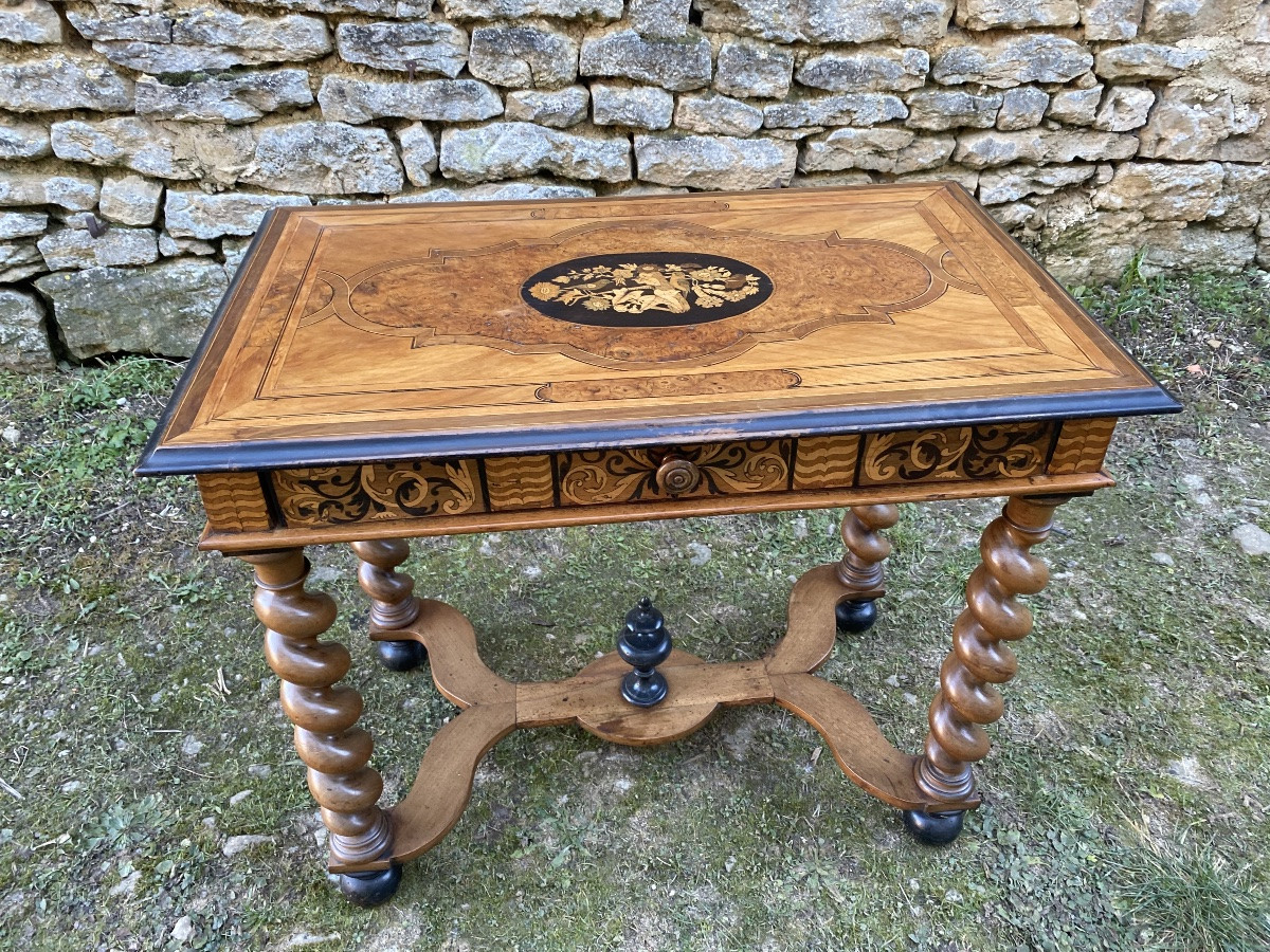 Louis XIII Table In Walnut And Marquetry -photo-2