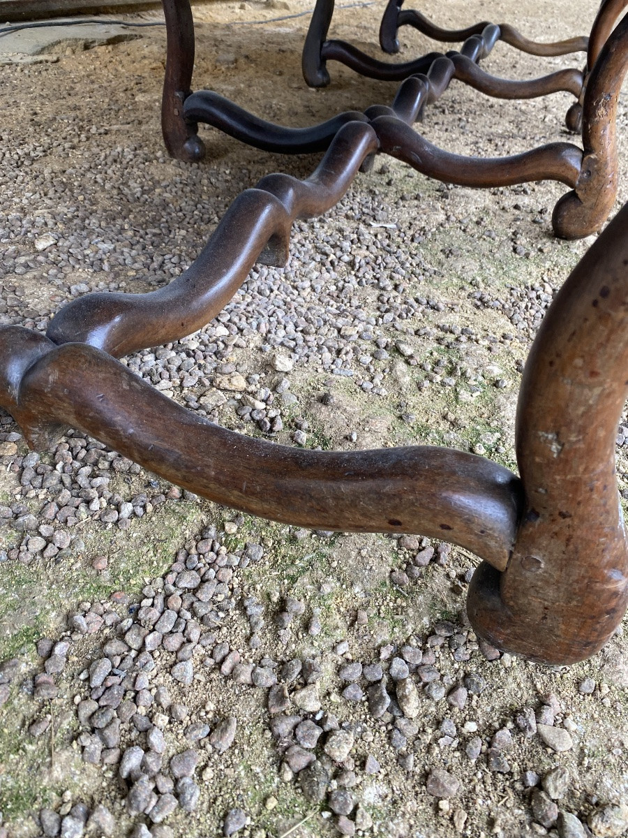 Grande banquette Louis XIII en noyer -photo-1