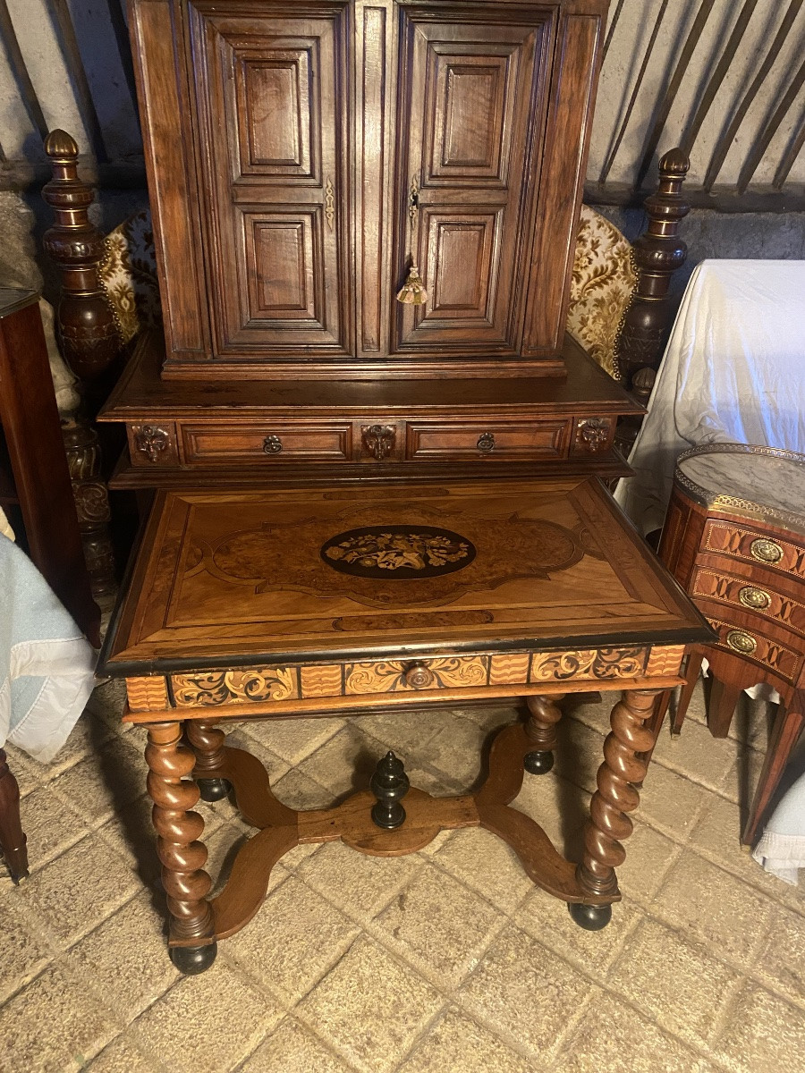 Louis XIII Table In Walnut And Marquetry -photo-3