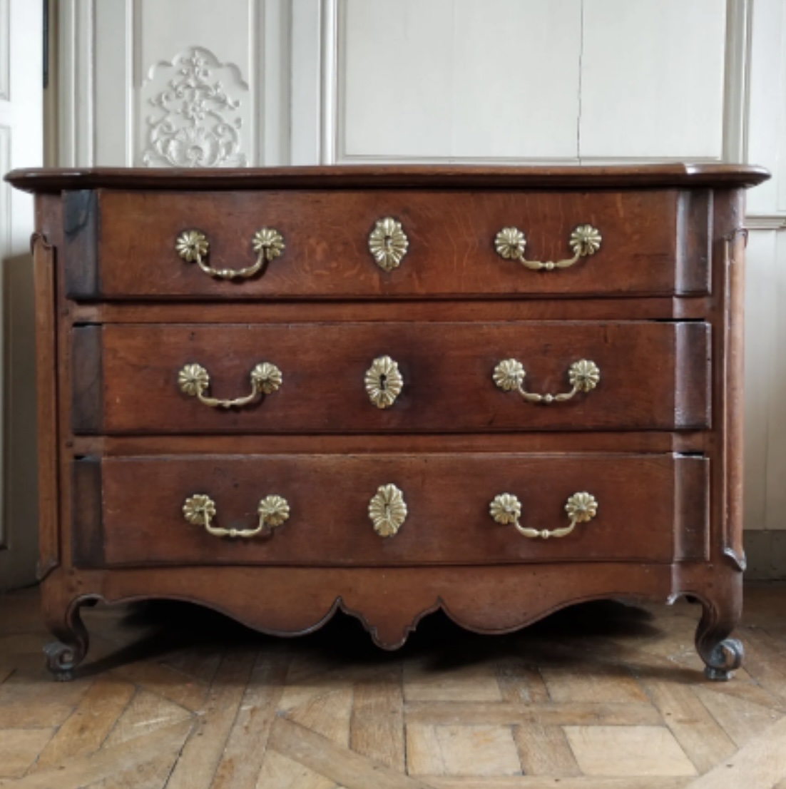 Commode Louis XV de boiserie en chêne massif -photo-2