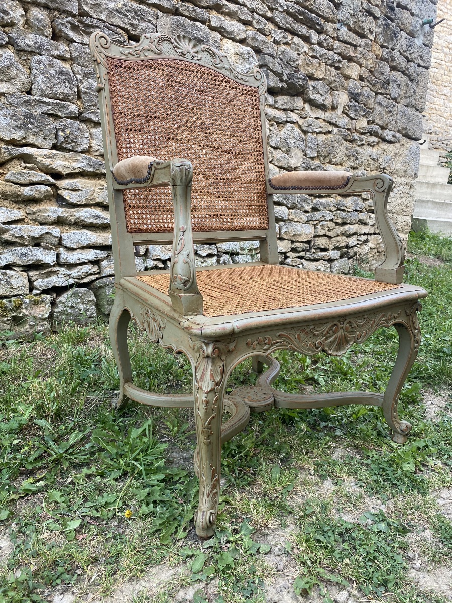 Fauteuil style Régence patiné -photo-4