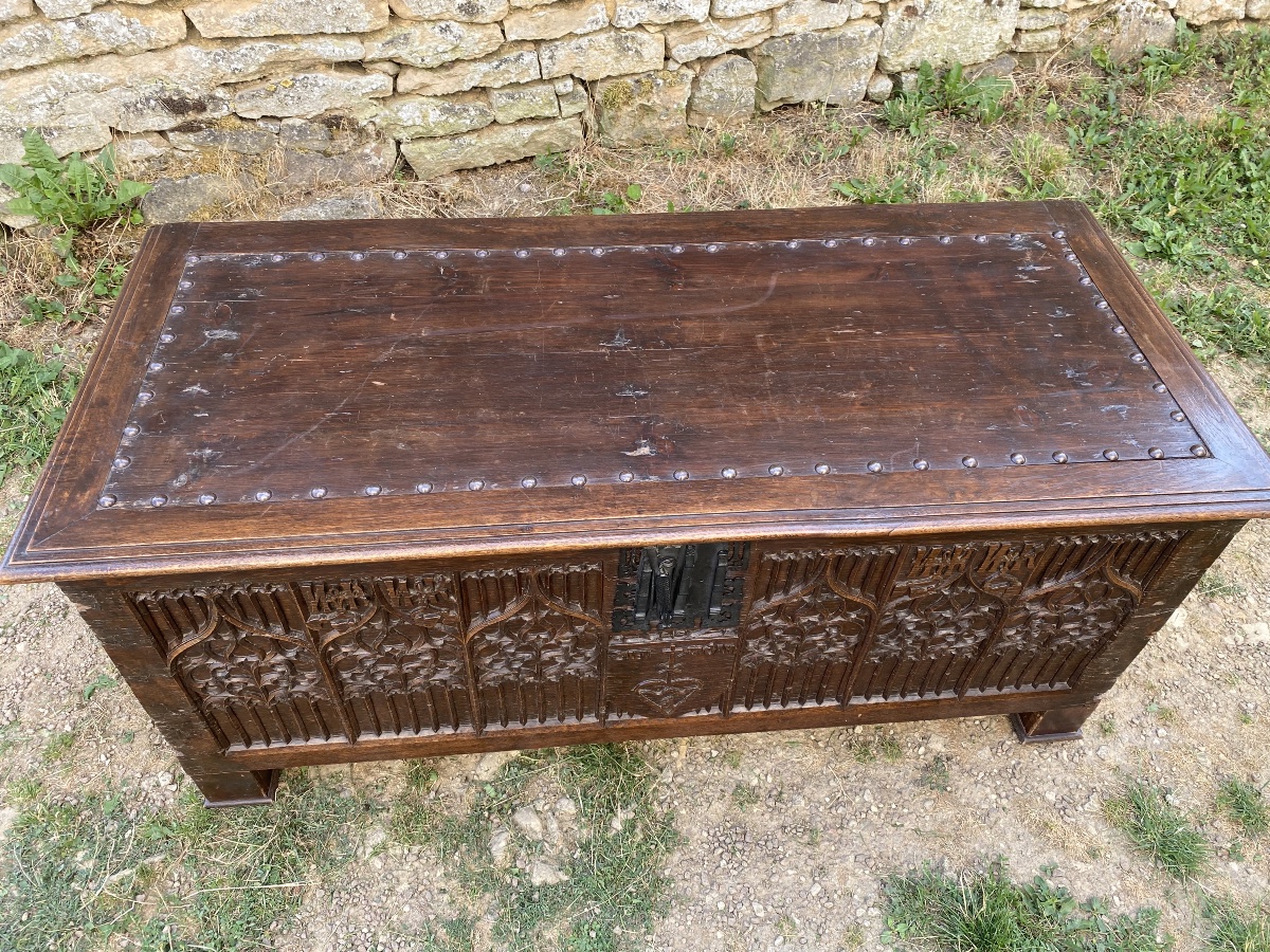 Coffre gothique en chêne -photo-1