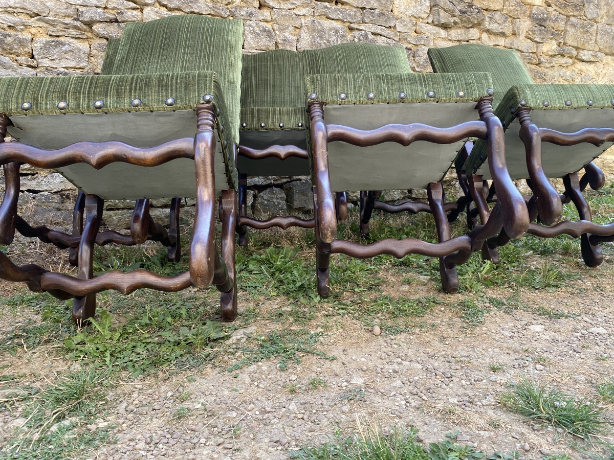 Suite de 10 chaises Louis XIII en châtaignier -photo-5