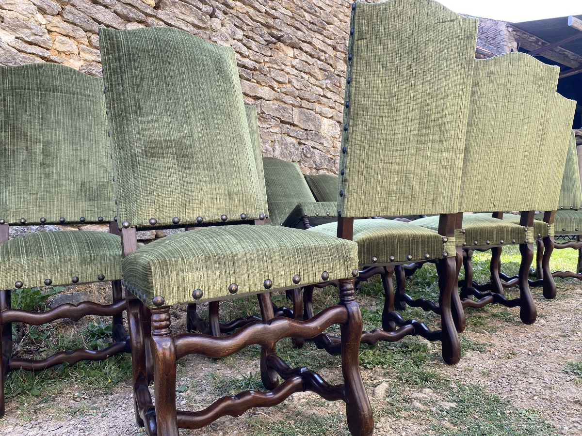Suite de 10 chaises Louis XIII en châtaignier -photo-7